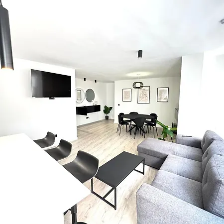 Apartment Flores Luxury Malaga